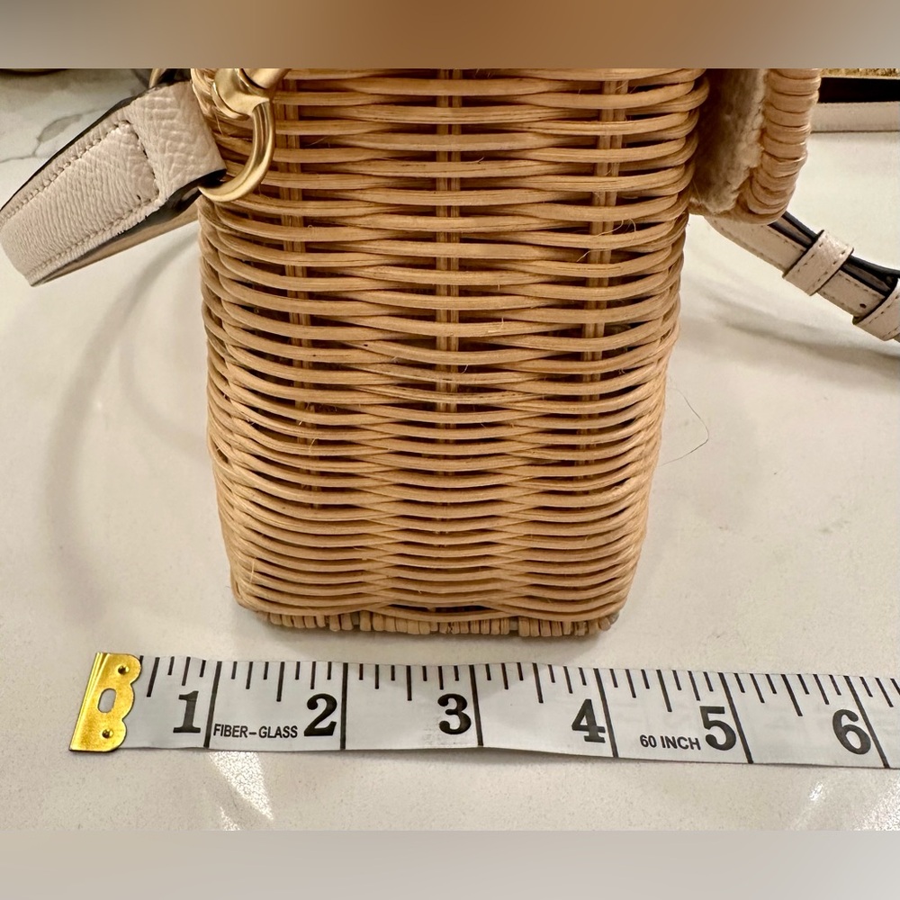 Zara Trafaluc - Woven Basket Purse, Lined in Neutral Linen - Leather Strap - EUC - Picture 8 of 12